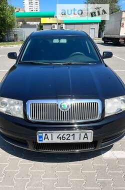 Лифтбек Skoda Superb 2004 в Киеве