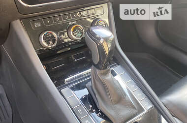 Универсал Skoda Superb 2017 в 