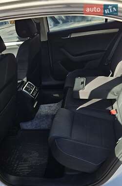 Лифтбек Skoda Superb 2016 в 
