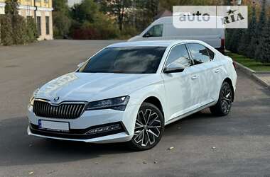 Лифтбек Skoda Superb 2019 в Киеве