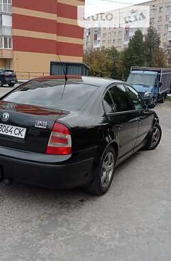 Skoda Superb 2008