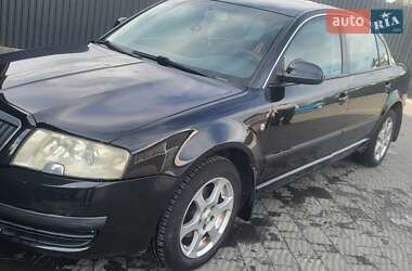 Лифтбек Skoda Superb 2006 в 