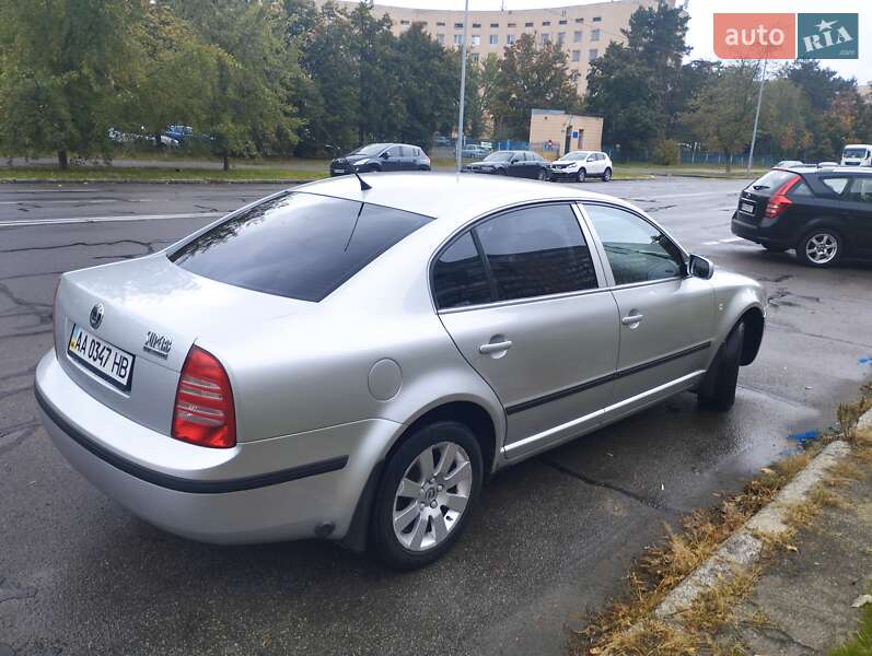 Лифтбек Skoda Superb 2004 в Киеве фото 3 Лифтбек Skoda Superb 2004 в Киеве
