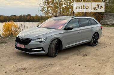 Універсал Skoda Superb 2021 в Житомирі