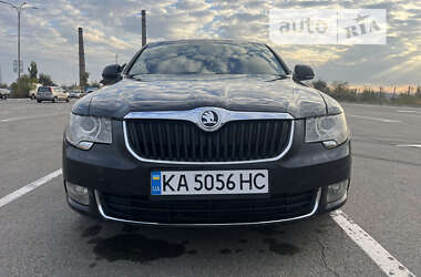 Лифтбек Skoda Superb 2010 в Кривом Роге