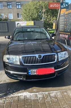 Лифтбек Skoda Superb 2006 в 