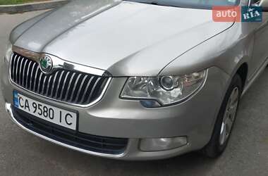 Skoda Superb 2012