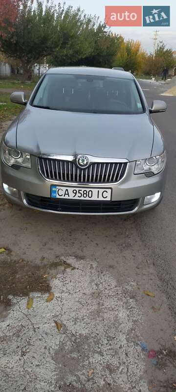 Ліфтбек Skoda Superb 2012 в Черкасах фото 7 Ліфтбек Skoda Superb 2012 в Черкасах