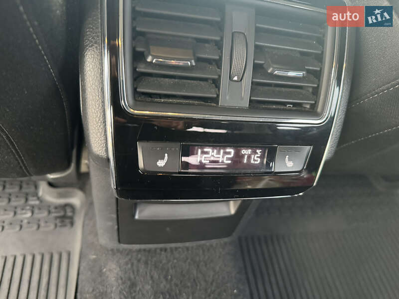 Лифтбек Skoda Superb 2017 в Хусте