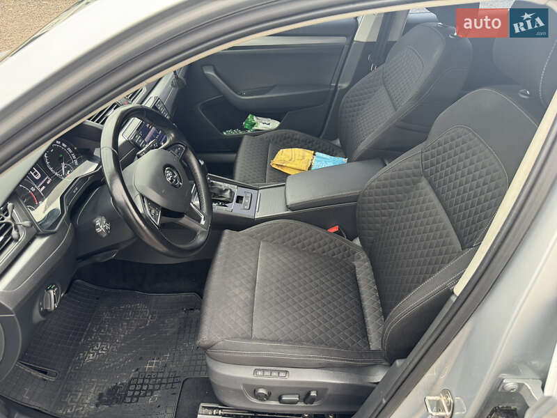 Лифтбек Skoda Superb 2017 в Хусте