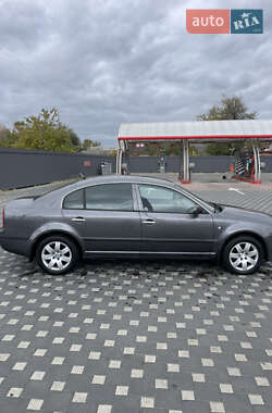 Лифтбек Skoda Superb 2003 в Полтаве