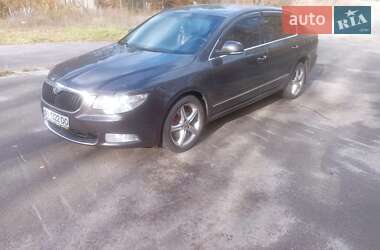 Лифтбек Skoda Superb 2009 в Иванкове