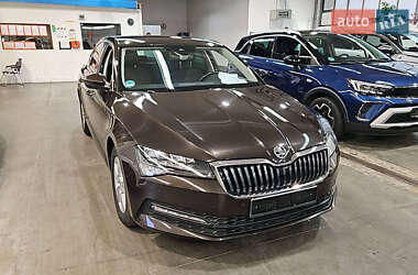 Skoda Superb 2020