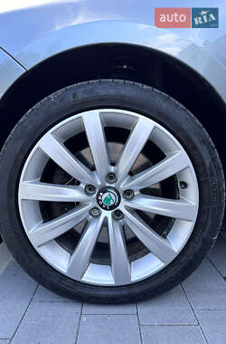Лифтбек Skoda Superb 2008 в 