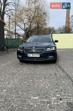 Универсал Skoda Superb 2019 в 
