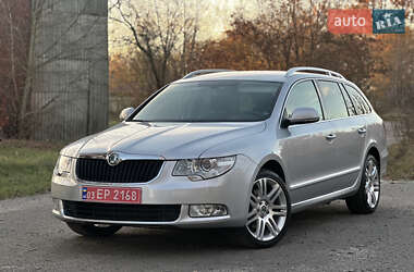 Универсал Skoda Superb 2013 в Радивилове