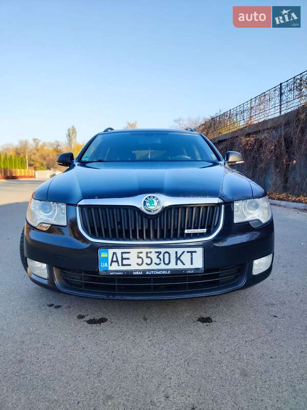 Skoda Superb 2012