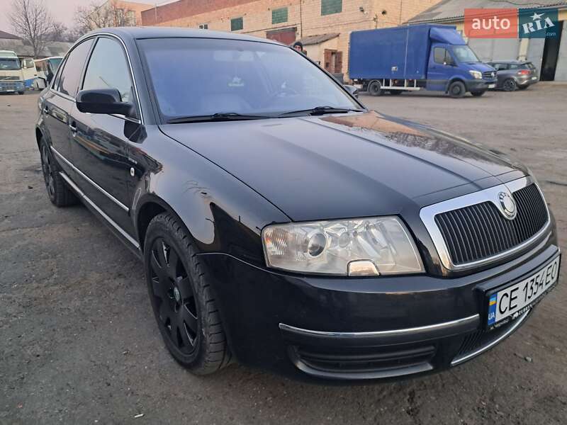 Ліфтбек Skoda Superb 2006 в Чернівцях