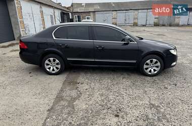 Лифтбек Skoda Superb 2009 в Днепре