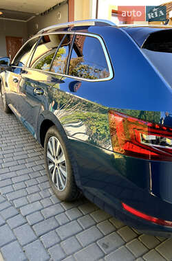 Универсал Skoda Superb 2017 в 