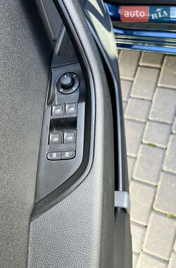 Универсал Skoda Superb 2017 в 