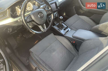 Універсал Skoda Superb 2016 в 