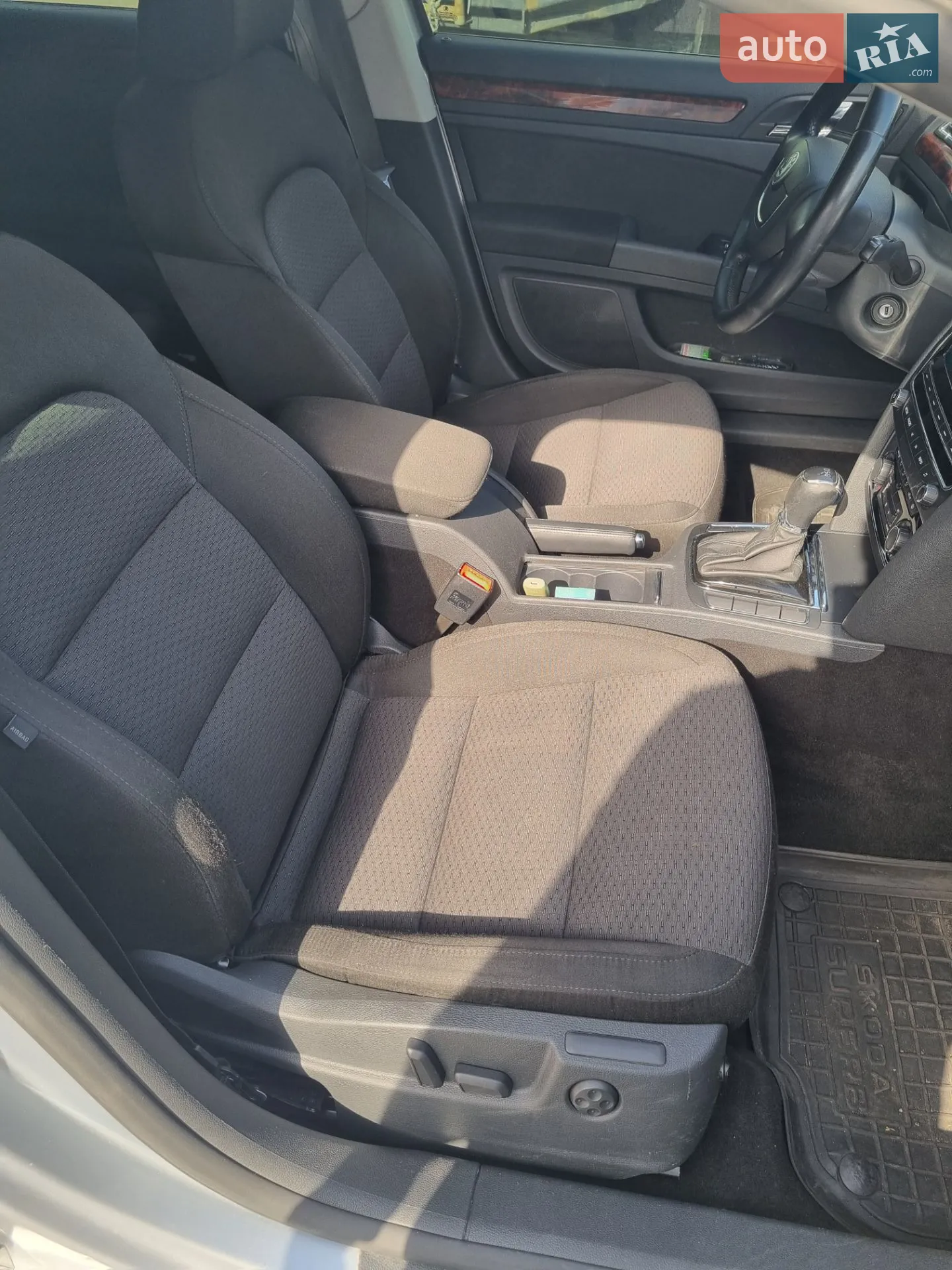 2013 Skoda Superb - мініатюра 12