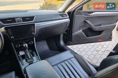 Ліфтбек Skoda Superb 2018 в 