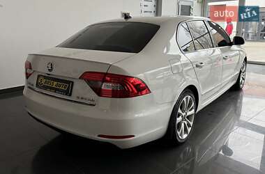 Лифтбек Skoda Superb 2013 в Червонограде