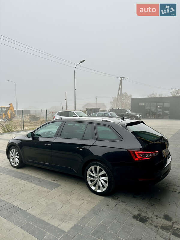 Универсал Skoda Superb 2017 в Львове