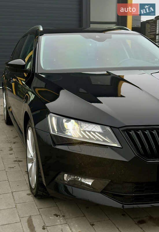 Универсал Skoda Superb 2017 в Львове