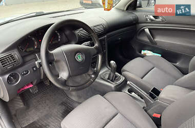 Ліфтбек Skoda Superb 2006 в Полтаві