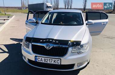 Skoda Superb 2011 Skoda Superb 2011