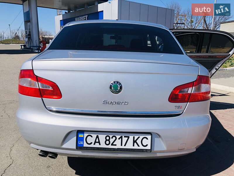 Лифтбек Skoda Superb 2011 в Новоархангельске фото 5 Лифтбек Skoda Superb 2011 в Новоархангельске