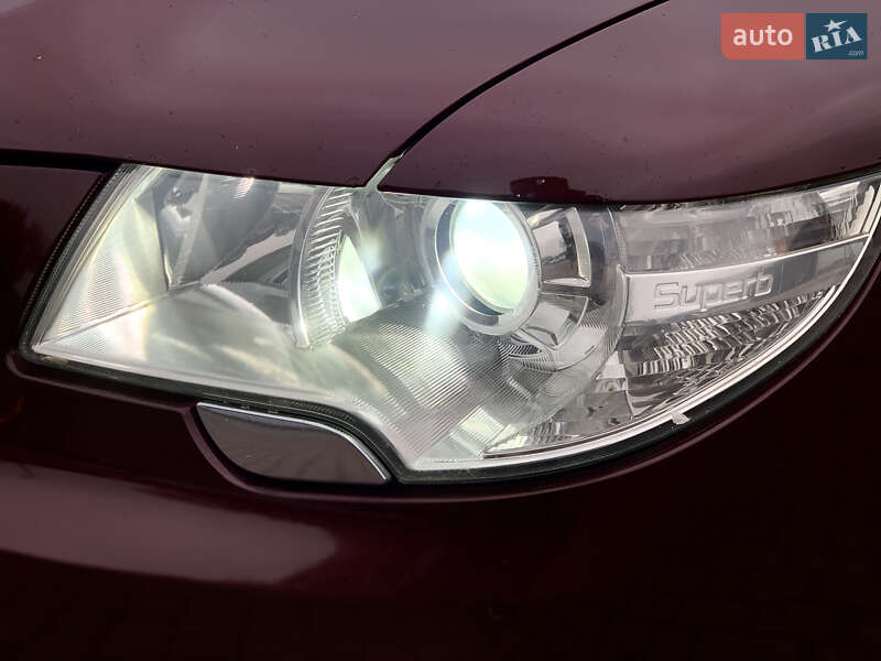 Лифтбек Skoda Superb 2012 в Мукачево
