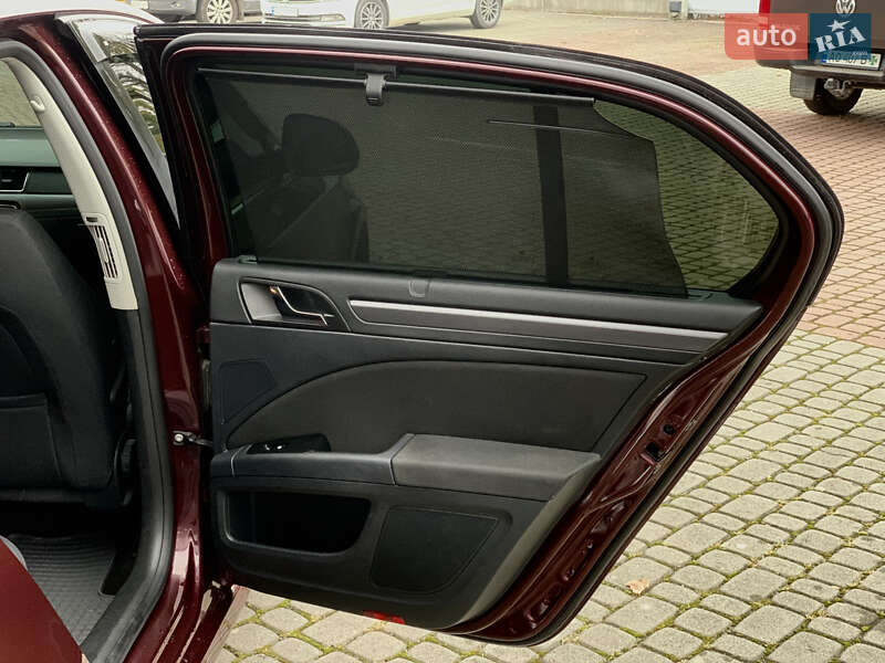 Лифтбек Skoda Superb 2012 в Мукачево