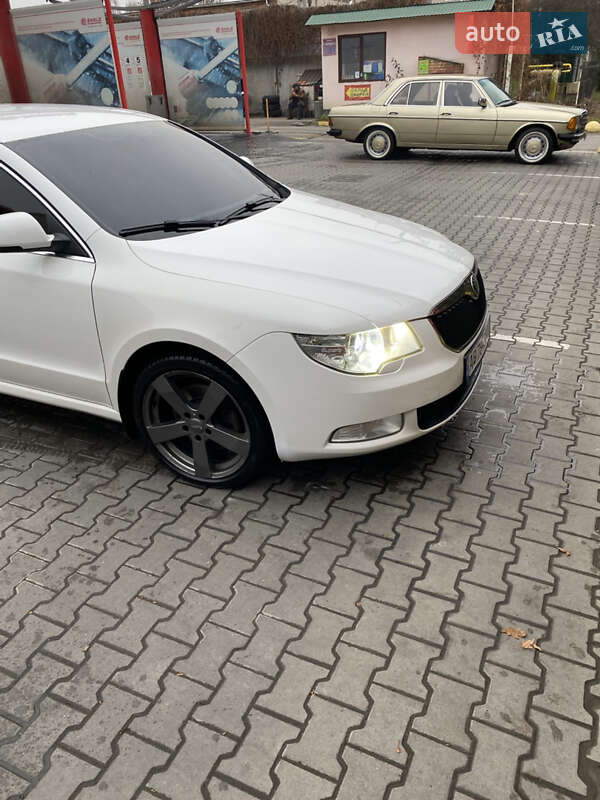 Лифтбек Skoda Superb 2008 в Виннице