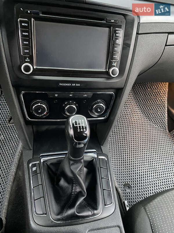 Лифтбек Skoda Superb 2008 в Виннице