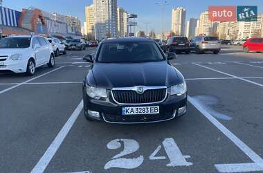 Универсал Skoda Superb 2011 в Киеве