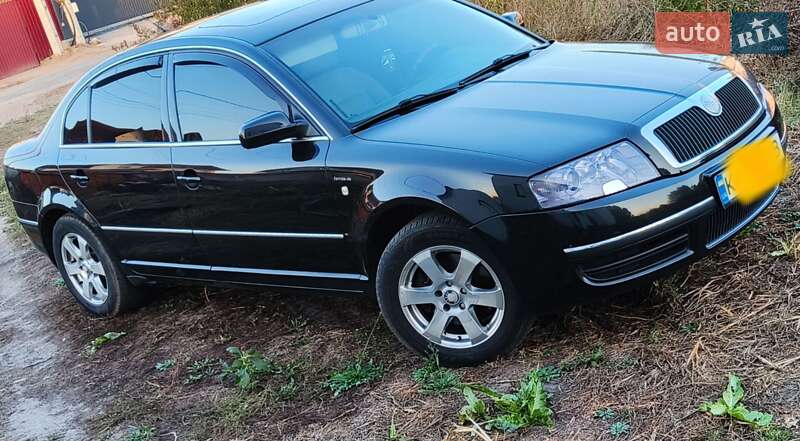 Лифтбек Skoda Superb 2006 в Боярке