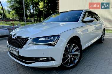 Ліфтбек Skoda Superb 2017 в Дніпрі