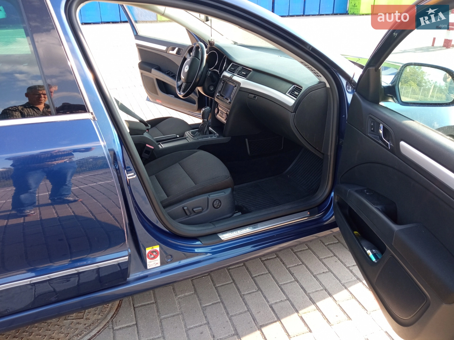2011 Skoda Superb - мініатюра 4