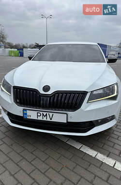 Лифтбек Skoda Superb 2015 в Коломые