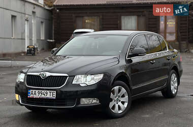 Лифтбек Skoda Superb 2011 в Кривом Роге