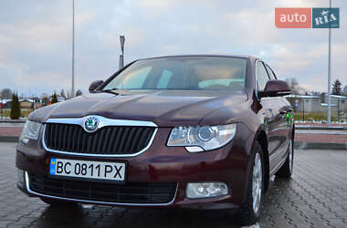 Skoda Superb 2010 Skoda Superb 2010