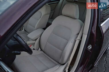 Лифтбек Skoda Superb 2010 в 