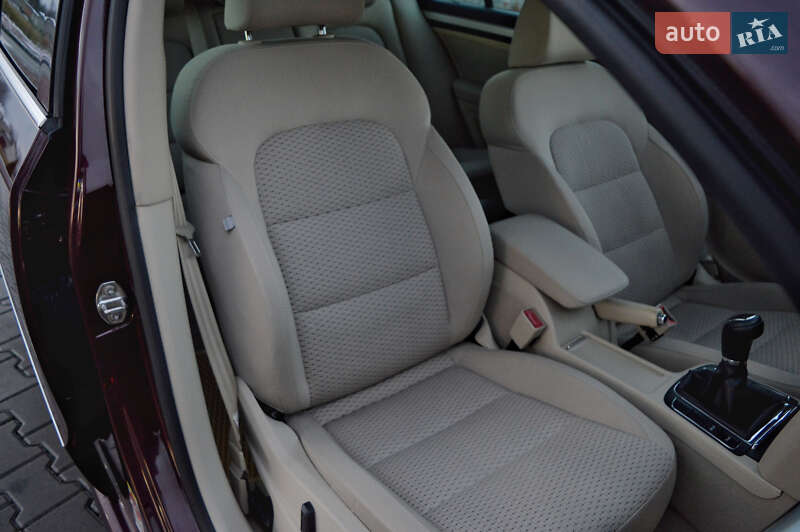 Лифтбек Skoda Superb 2010 в Стрые