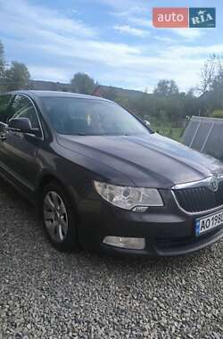 Лифтбек Skoda Superb 2008 в Ужгороде