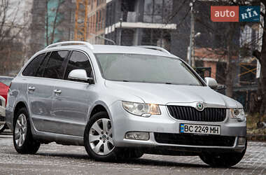 Skoda Superb 2012