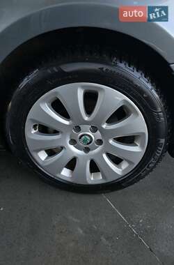 Універсал Skoda Superb 2010 в 